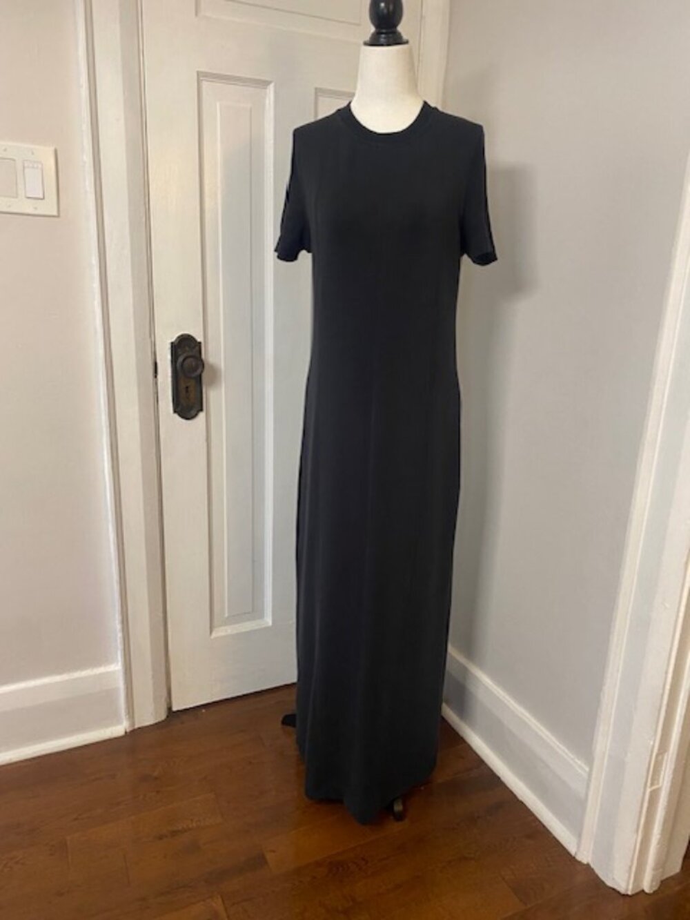 Varley Hattie Maxi Dress Black Medium Cap Sleeve Soft